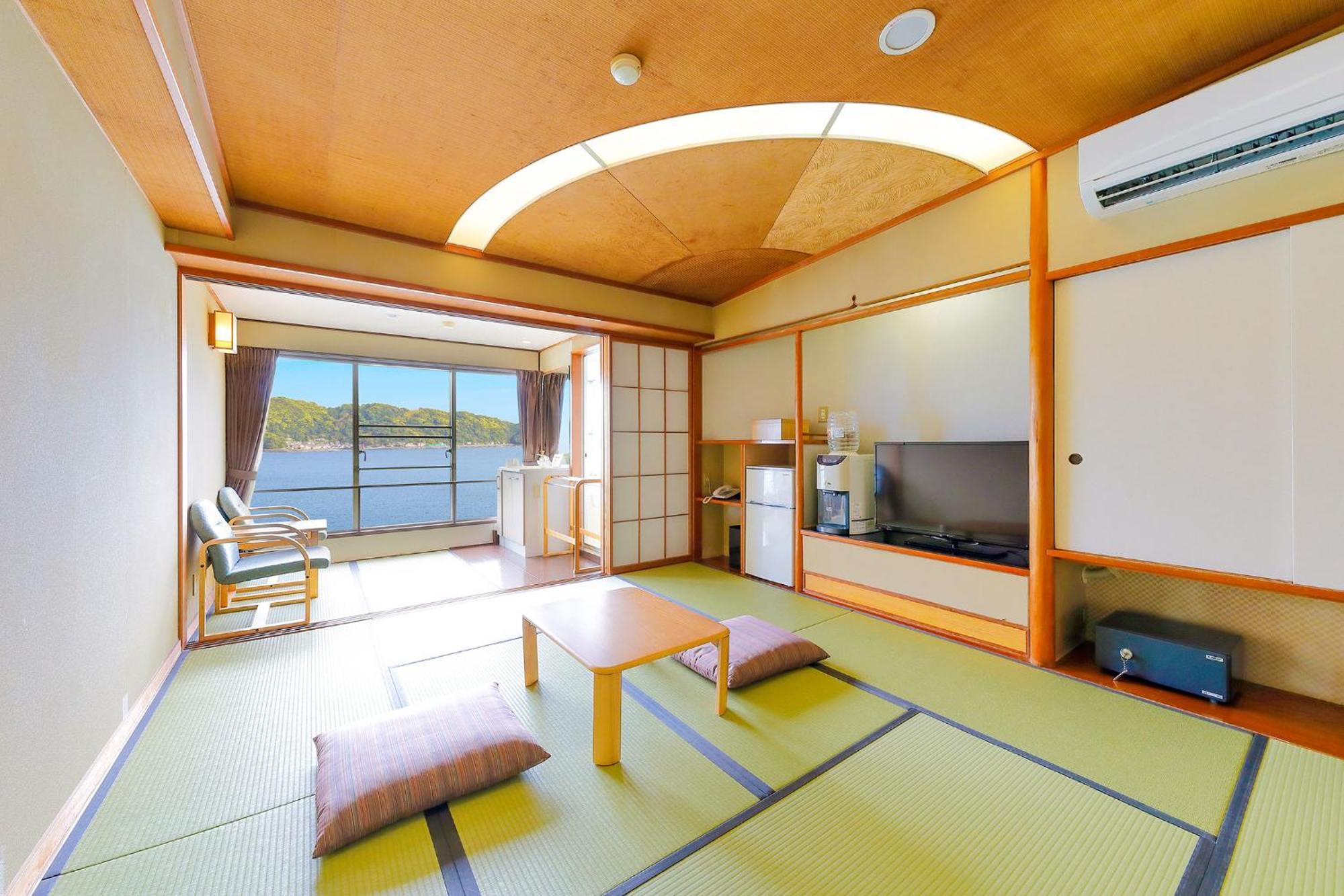 Ooedo Onsen Monogatari Nanki Kushimoto Hotel Ngoại thất bức ảnh