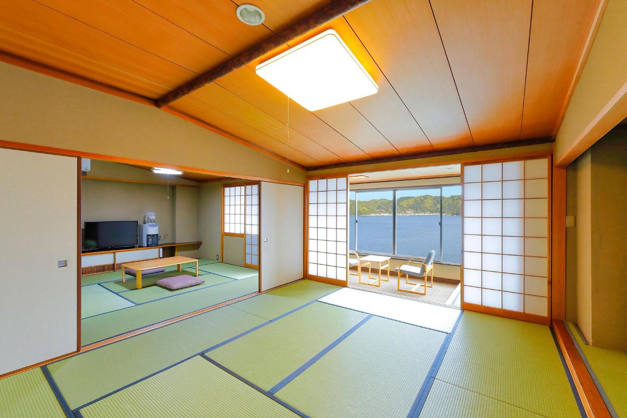 Ooedo Onsen Monogatari Nanki Kushimoto Hotel Ngoại thất bức ảnh