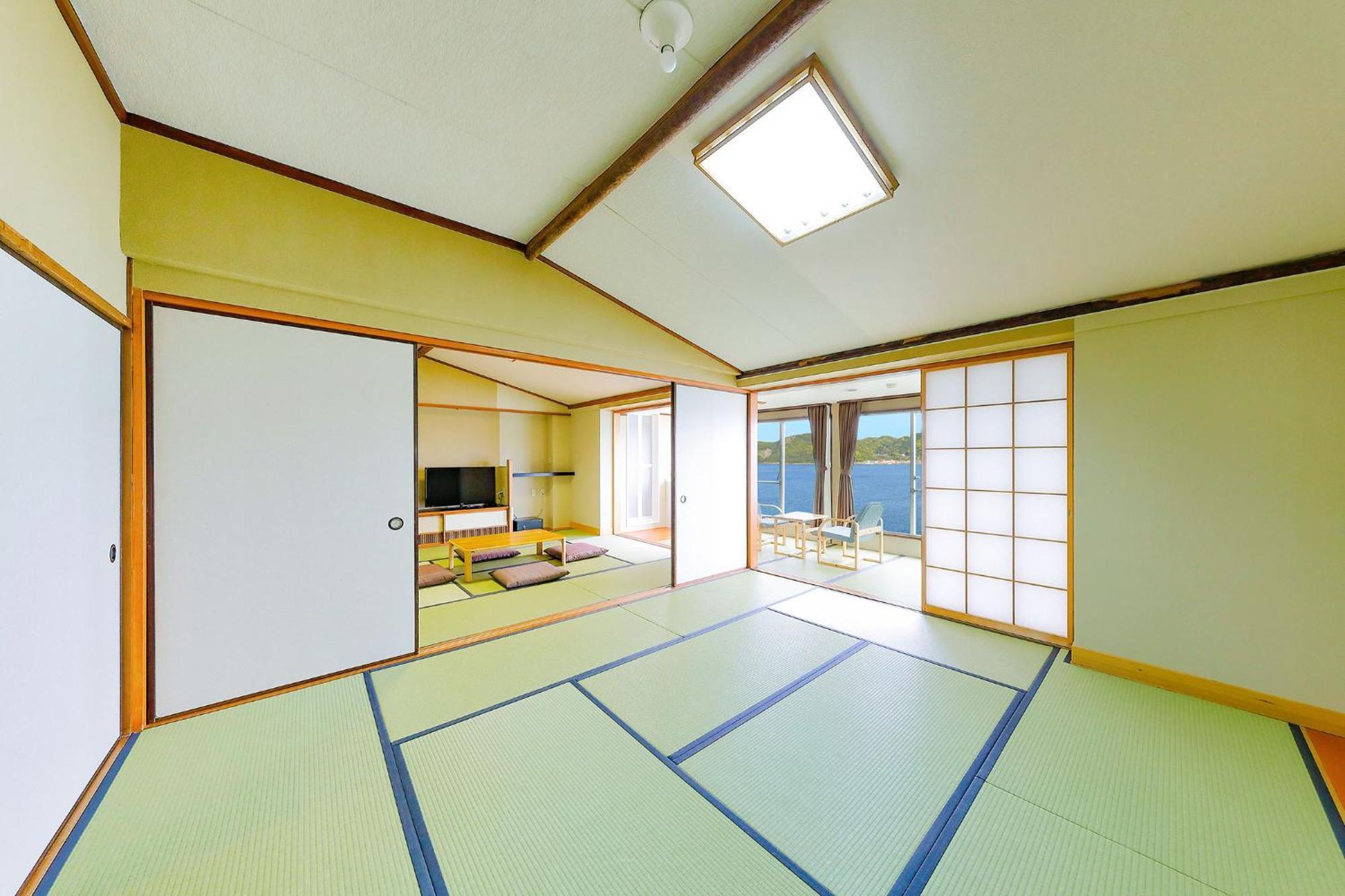 Ooedo Onsen Monogatari Nanki Kushimoto Hotel Ngoại thất bức ảnh